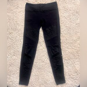 ALO Yoga Black Leggings